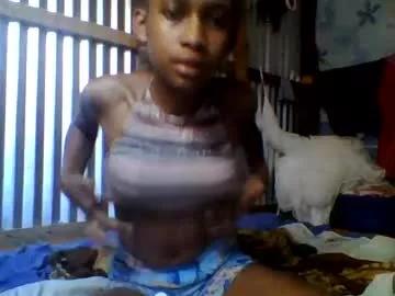 littleyanah from Chaturbate is Freechat
