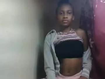 littleyanah from Chaturbate