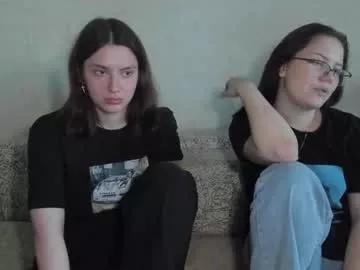 lizzi_muur from Chaturbate