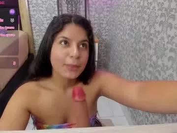 lizziemontana2 from Chaturbate