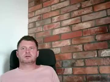 lllukasssxxx from Chaturbate