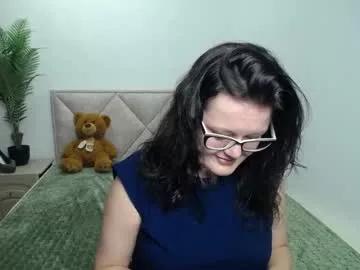 lolahikls from Chaturbate
