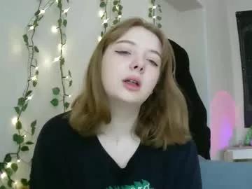 lollylol11 from Chaturbate