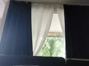 loolaunshaved from Chaturbate