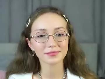 Loriamarzinske webcams show profile image 