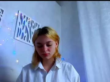lucygoldi from Chaturbate is Freechat
