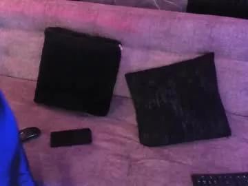 Luixdust1 webcams show profile image 