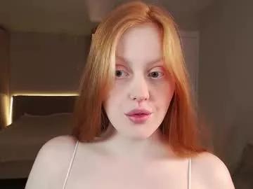 lulu_moons from Chaturbate