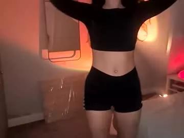 Lunaveil_ webcams show profile image 