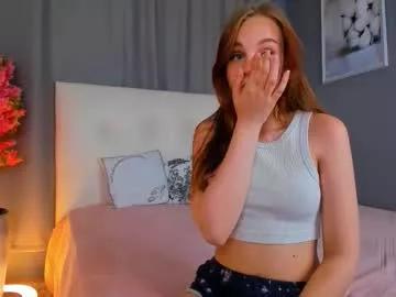 Lunavii webcams show profile image 