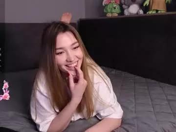 luxurymuur from Chaturbate