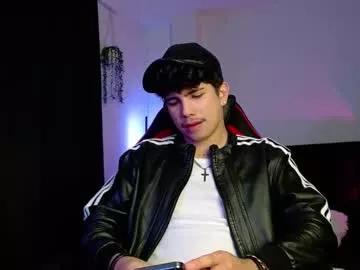 lylebennett_ from Chaturbate