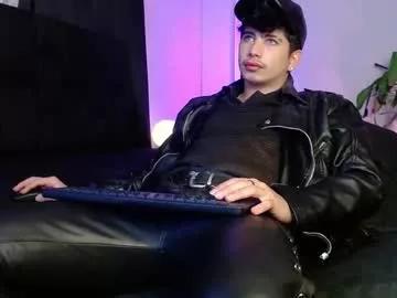 lylebennett_ from Chaturbate
