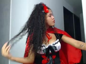 lylii_evans from Chaturbate