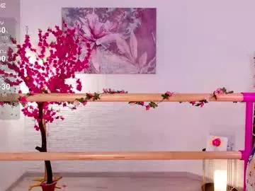 lyly_loveyou from Chaturbate