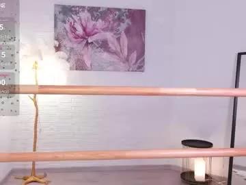 lyly_loveyou from Chaturbate