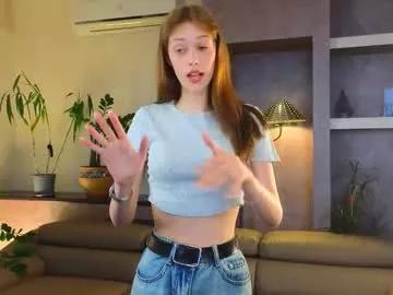 lynnaappling from Chaturbate