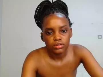 lynne_ from Chaturbate