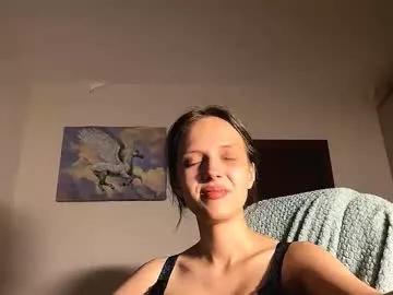 Madlynhennigan webcams show profile image 