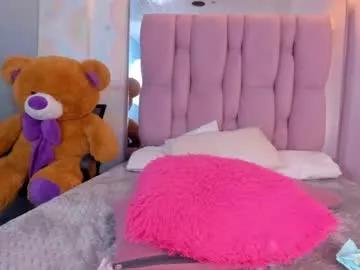 maee_angels from Chaturbate