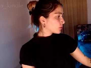 mala_kindle from Chaturbate