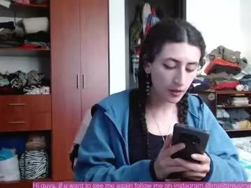 Malitamuymal22 webcams show profile image 