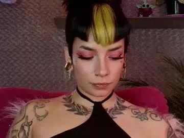 mamushka_ from Chaturbate