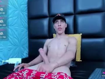 maoo18 from Chaturbate