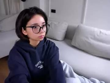 maracommiskey from Chaturbate is Freechat