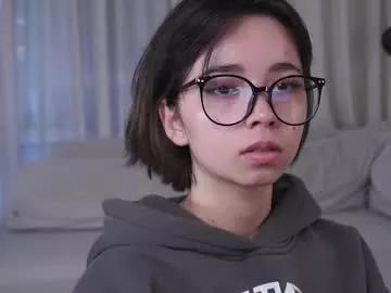 maracommiskey from Chaturbate