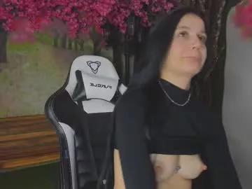 marahansson from Chaturbate