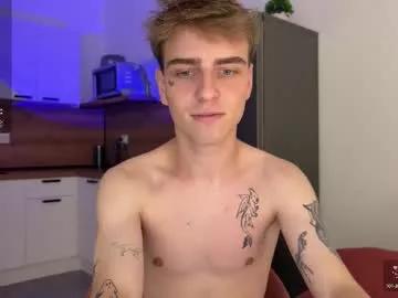 mark_lovrov from Chaturbate is Freechat