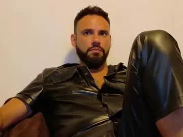 master_roberto333 from Chaturbate is Freechat