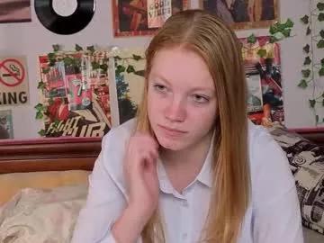 Mathildamcatee webcams show profile image 