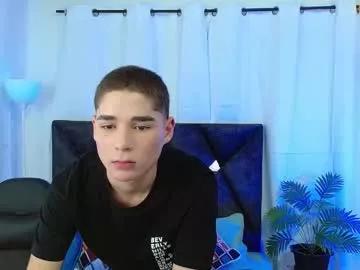 Matiii18 webcams show profile image 