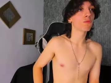 Max__hill webcams show profile image 