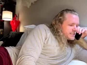 maxaux from Chaturbate