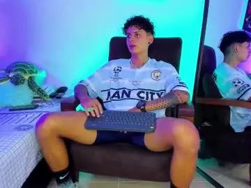 Photos of maxi_g from Chaturbate is Freechat