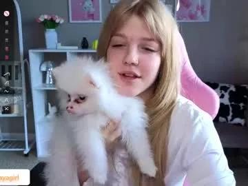 maya_blonde18 from Chaturbate