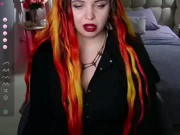 maya_mils from Chaturbate