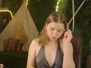 mayasinabon from Chaturbate