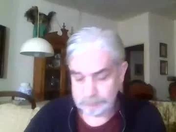 mc_manu from Chaturbate