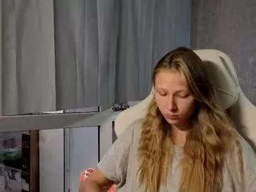 meek_cutie from Chaturbate