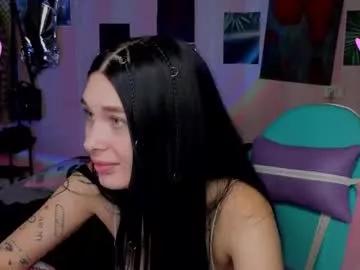 mella_freya from Chaturbate