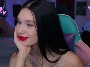 mella_freya from Chaturbate