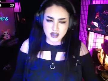 metalpocahotass from Chaturbate is Freechat