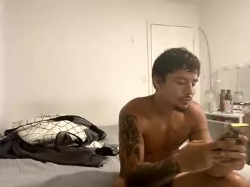 miamiclos1 from Chaturbate