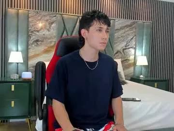 michaeel_blue from Chaturbate is Freechat