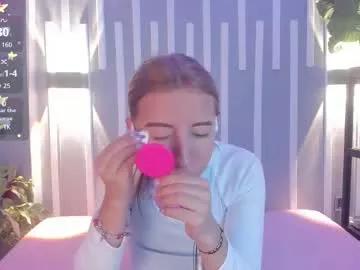 miiaa_doll from Chaturbate