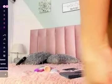 mili_mattell from Chaturbate